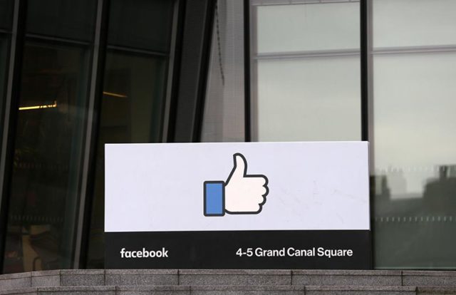 shutterstock_575596603 Facebook office