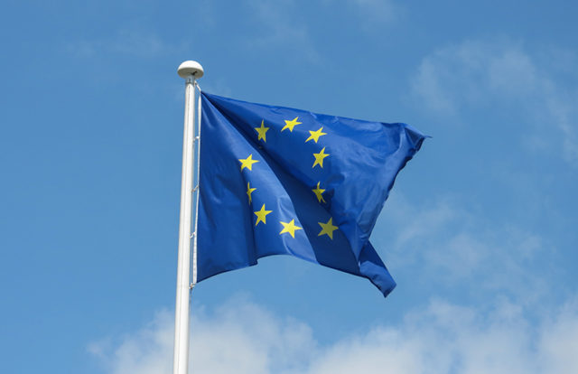 EU EU