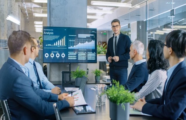 shutterstock_1031044285 Cybersecurity in Board Room
